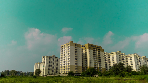 Why Gurgaon Is the Hub for Commercial Real Estate Investment